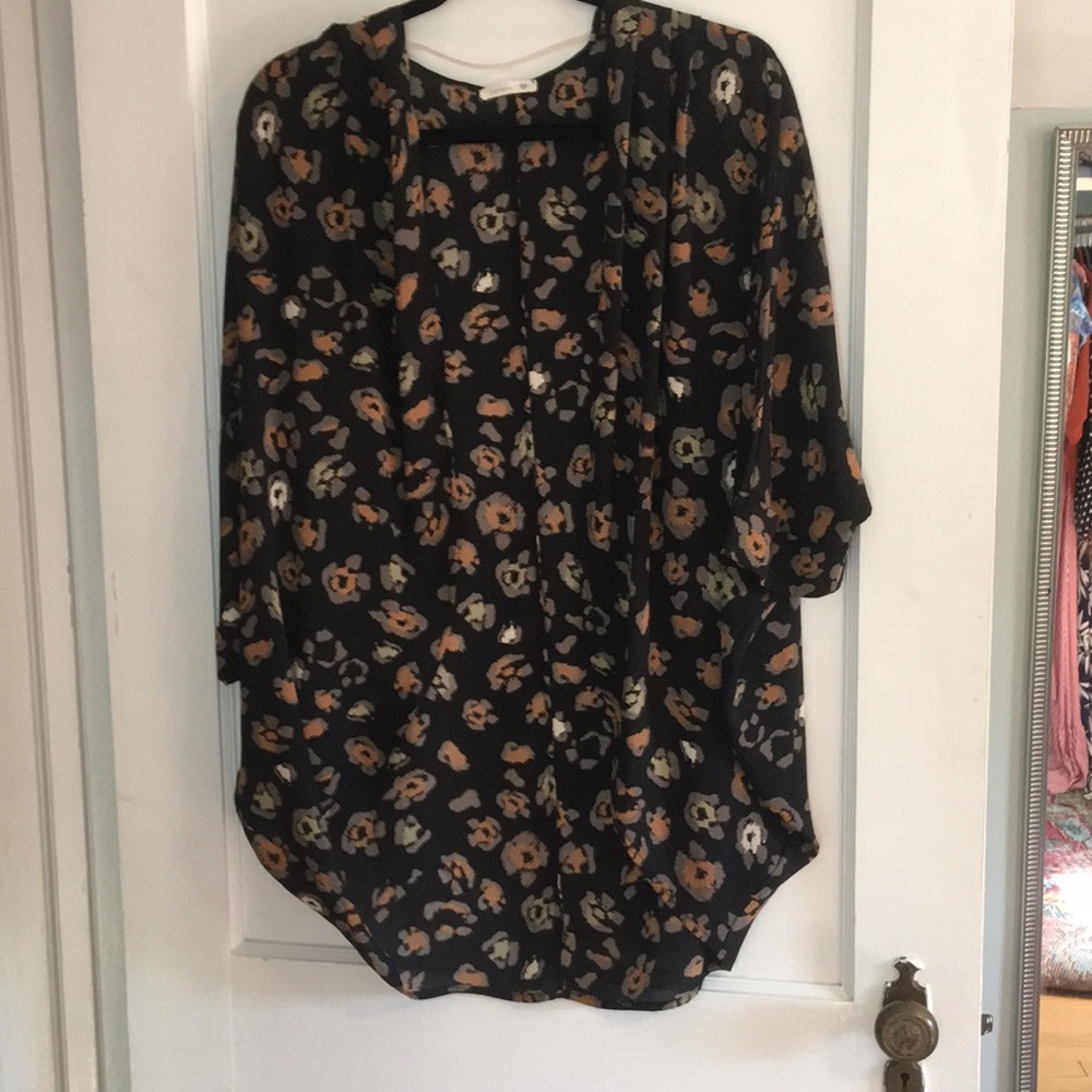 Patterned Soprano Wrap